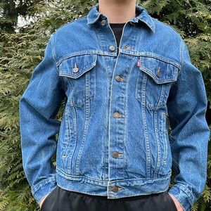 🇺🇸 Vintage Levi’s Denim Trucker Jacket